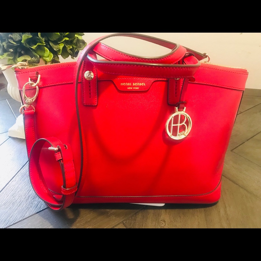 ❌❌SOLD❌❌AUTHENTIC 🤩🤩Henri bendel